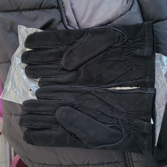 Ll bean suede gloves - Picture 2 of 4